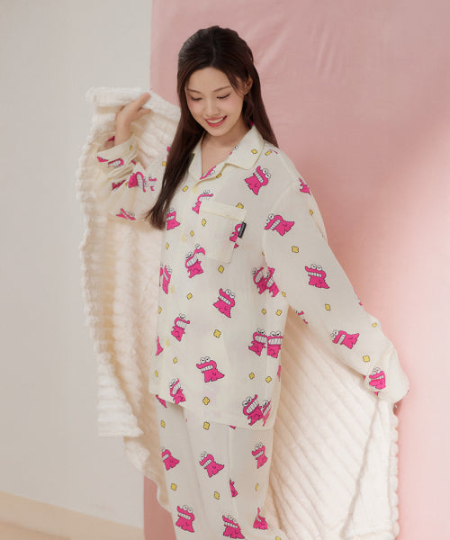 [Crayon Shin-chan] Unstoppable Crayon Shin-chan Long-Sleeved Pajama (BUTTER YELLOW)_SPPF49U08