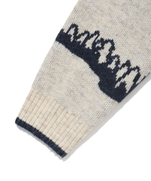 Women's Jagged Graphic Pullover Oatmeal