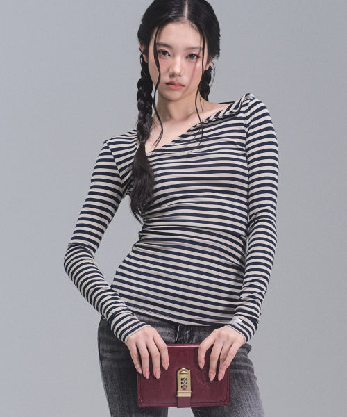 Chloe Unbalanced Sleeve Top [NAVY STRIPE]