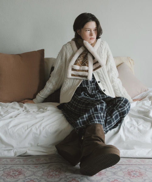 SHEARLING SCARF - BROWN