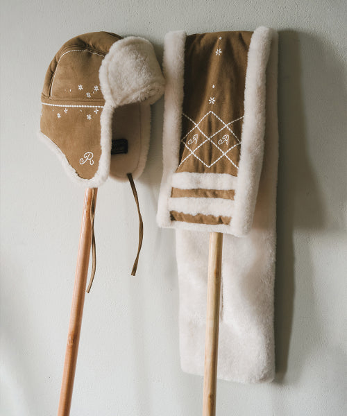 SHEARLING SCARF - BROWN