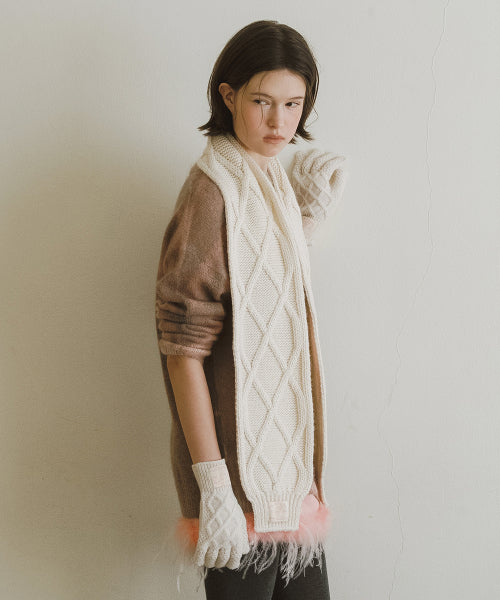 DIAMOND CABLE SCARF - 4 colors