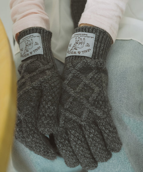 DIAMOND CABLE GLOVES - 4 colors