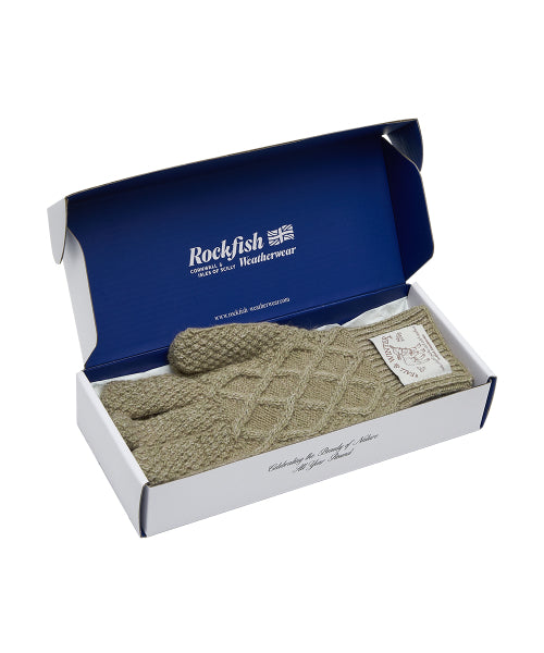 DIAMOND CABLE GLOVES - 4 colors