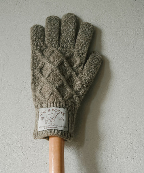 DIAMOND CABLE GLOVES - 4 colors