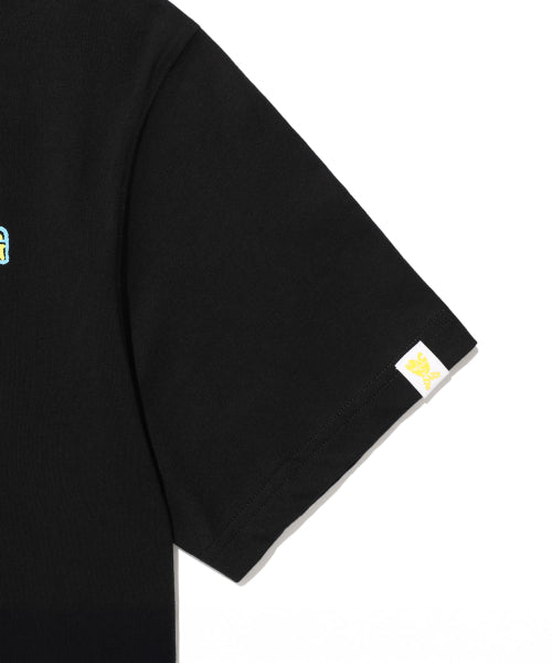 Myeongdong Graphic Short-sleeved Shirt Black