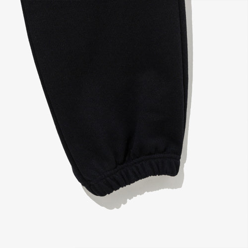 APK ESSENTIAL CARGO SWT PANTS FP53 BLK