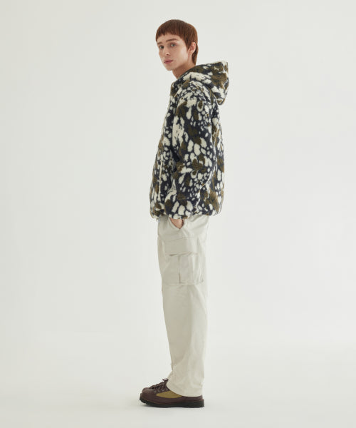 CAMO PATTERN SHERPA HOODED JACKET