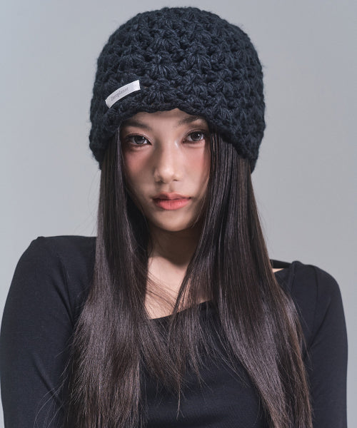 Lindsay Knit Beanie [BLACK]