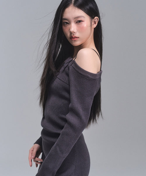 Eloise Buckle Unbalanced One Piece [CHARCOAL]