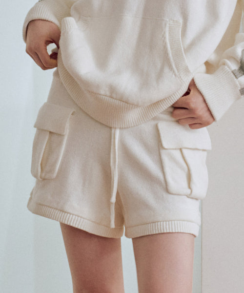 Vanilla Knit Cargo Shorts [IVORY]