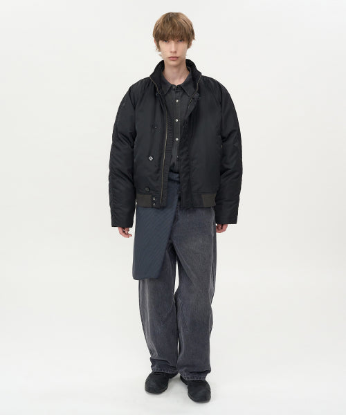 Funnel Neck Flight Puffer BLACK