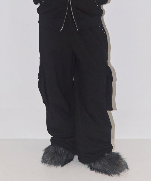 Studded cargo sweat pants black
