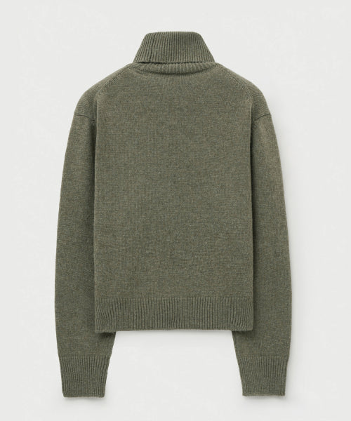 (W) Classic Turtle Neck Knit Khaki