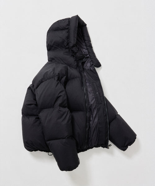 Hooded Lipstop Puffer Down Black