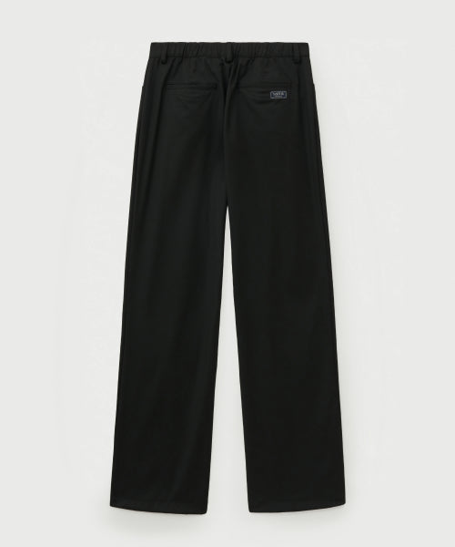 Classic One Tuck Easy Pants Black