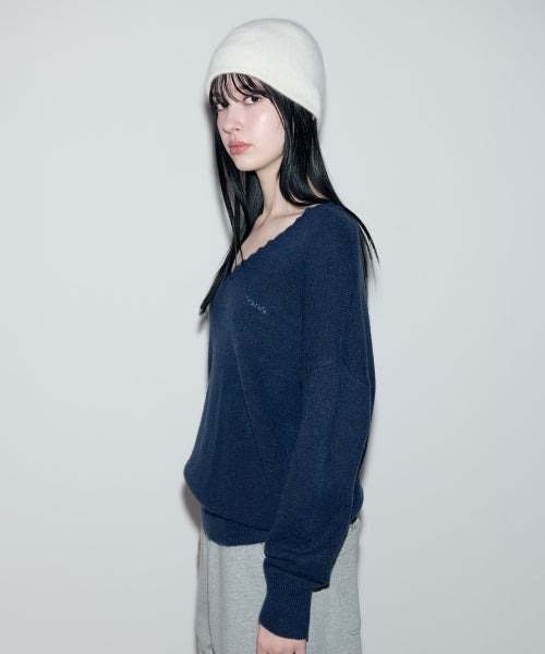 DEEP NECKLINE LOOSE FIT KNIT NAVY
