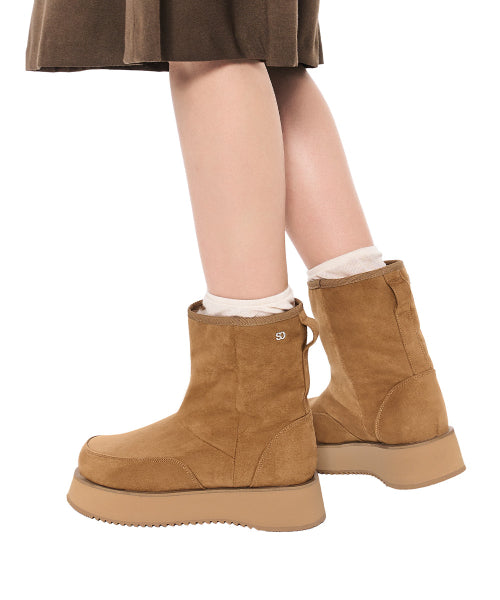 Hatched Winter Boots