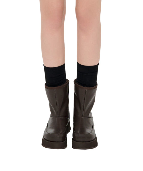 Hatched Winter Boots