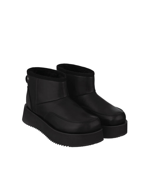Hatched Winter Short Boots