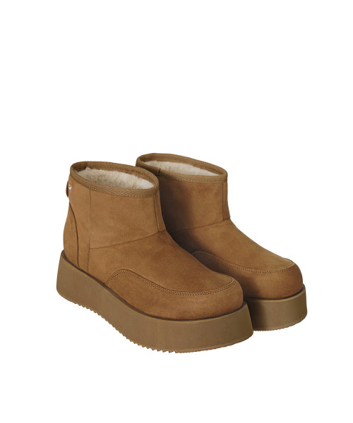 Hatched Winter Short Boots