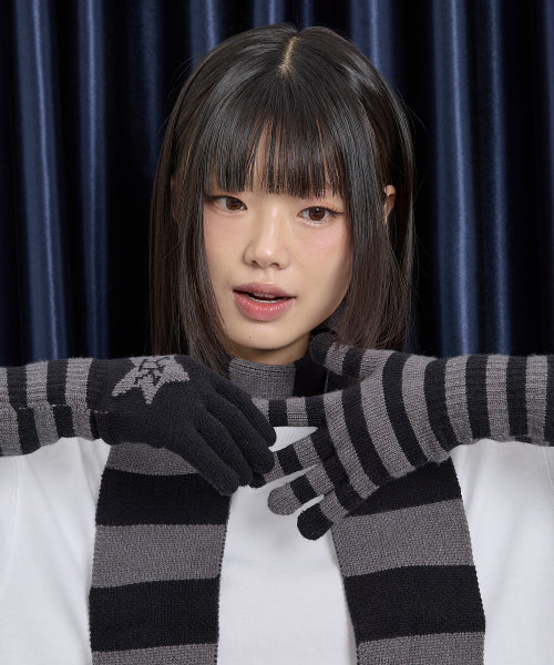 Stripe Star Knit Gloves CHARCOAL