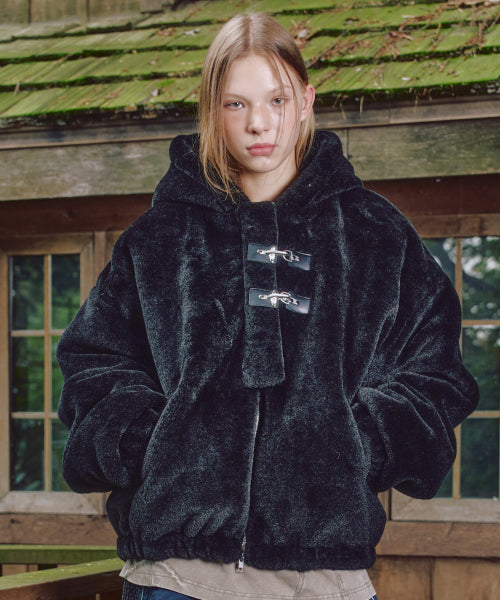 XJ128 Oversized Quilting Hooded Fur Jacket (BLACK)