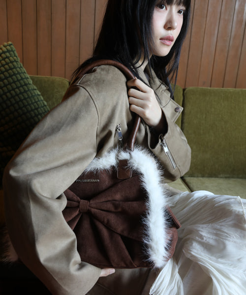 Ribbon Fur Suede Shoulder Bag (Brown)