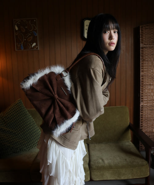 Ribbon Fur Suede Shoulder Bag (Brown)
