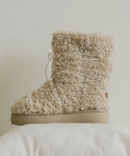 CURLY FUR BOOTS MIDDLE - 5 colors