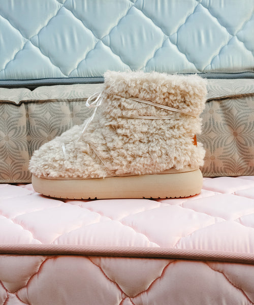 CURLY FUR BOOTS SHORT - 5 colors