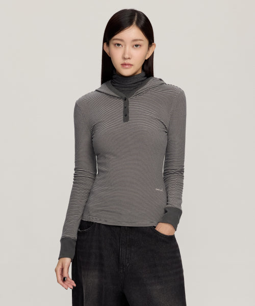W Stripe Henley Neck Slim Hoodie_Charcoal