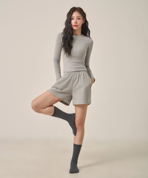 W Basic Heating Crew Socks (2 colors)