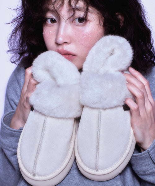 CLOUDY FLATFORM FUR SLINGBACKS - CREAM