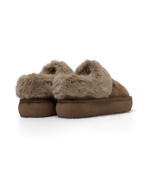 CLOUDY FLATFORM FUR MULES - MOCHA BROWN