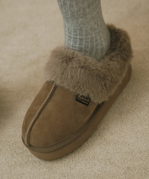 CLOUDY FLATFORM FUR MULES - MOCHA BROWN