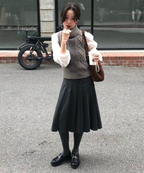 Burton Midi Pleats Wool Skirt (Charcoal)