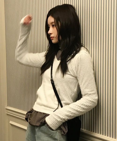 Fluffy V-neck Slim Fit Hoodie (Ivory)