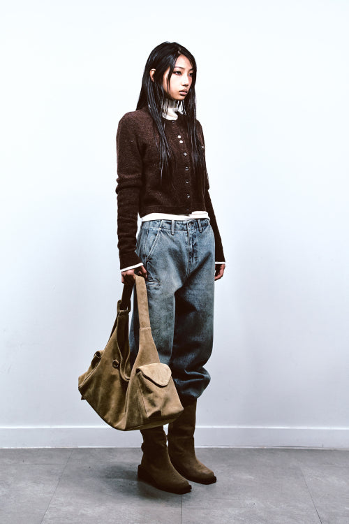 CURVED SANDED DENIM IN BLUE