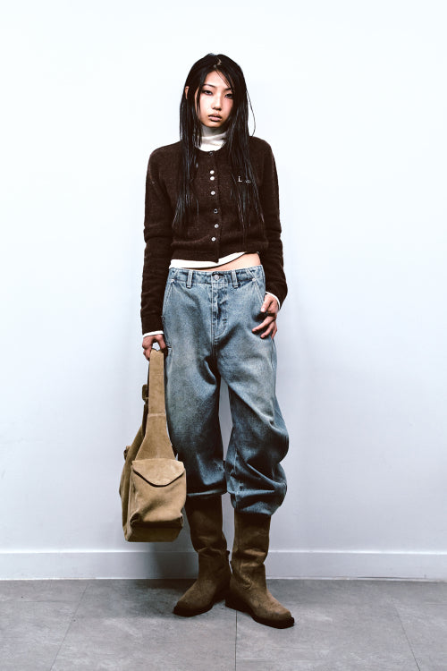 CURVED SANDED DENIM IN BLUE