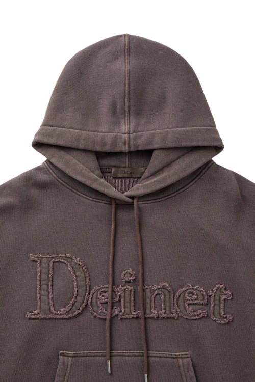 MUDDY PATCH LOGO CROP HOODIE IN BROWN