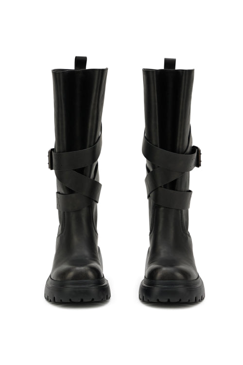 WILD BUCKLE BOOTS IN BLACK