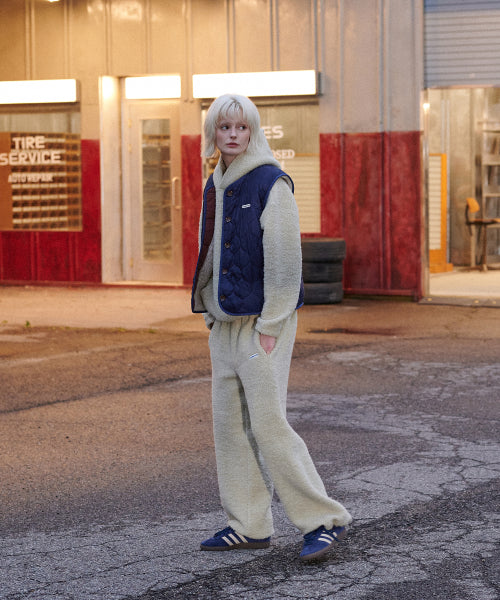 Reversible Shearling Quilted Vest (Navy)