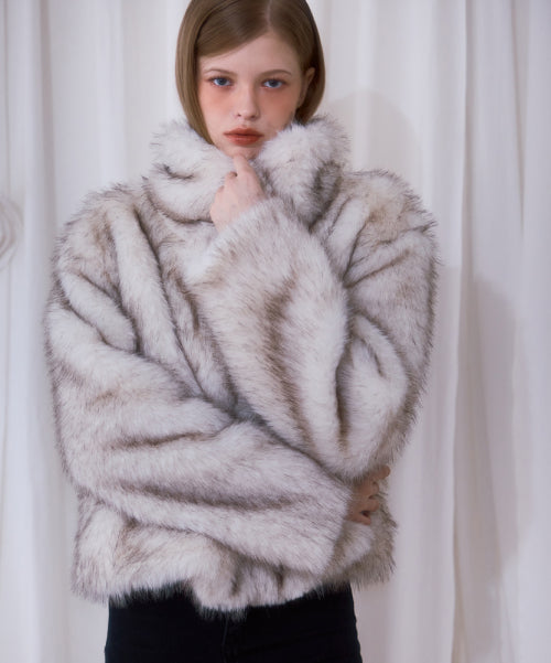 Crop Mix Fur Jacket [Beige]