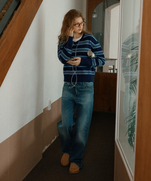 Brush Stripe V-neck Knitwear (Navy)