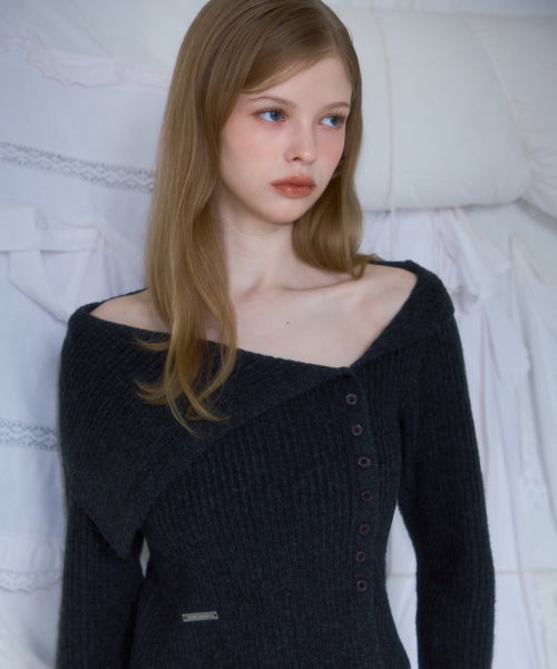 Unbalance Collar Button Knit [Charcoal]