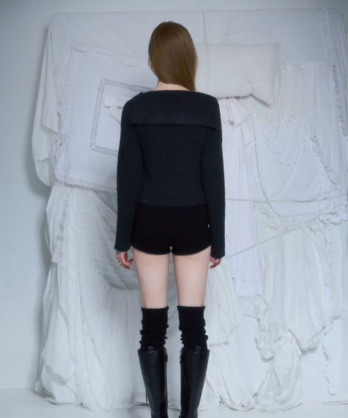 Unbalance Collar Button Knit [Charcoal]