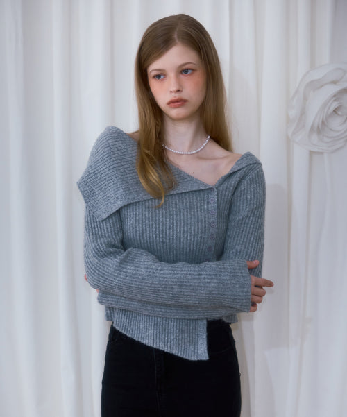Unbalance Collar Button Knit [Gray]