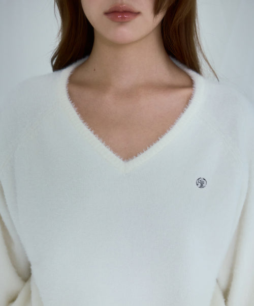 Fur V-neck Knit [Ivory]
