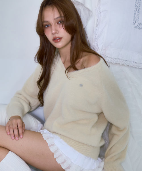 Fur V-neck Knit [Butter]